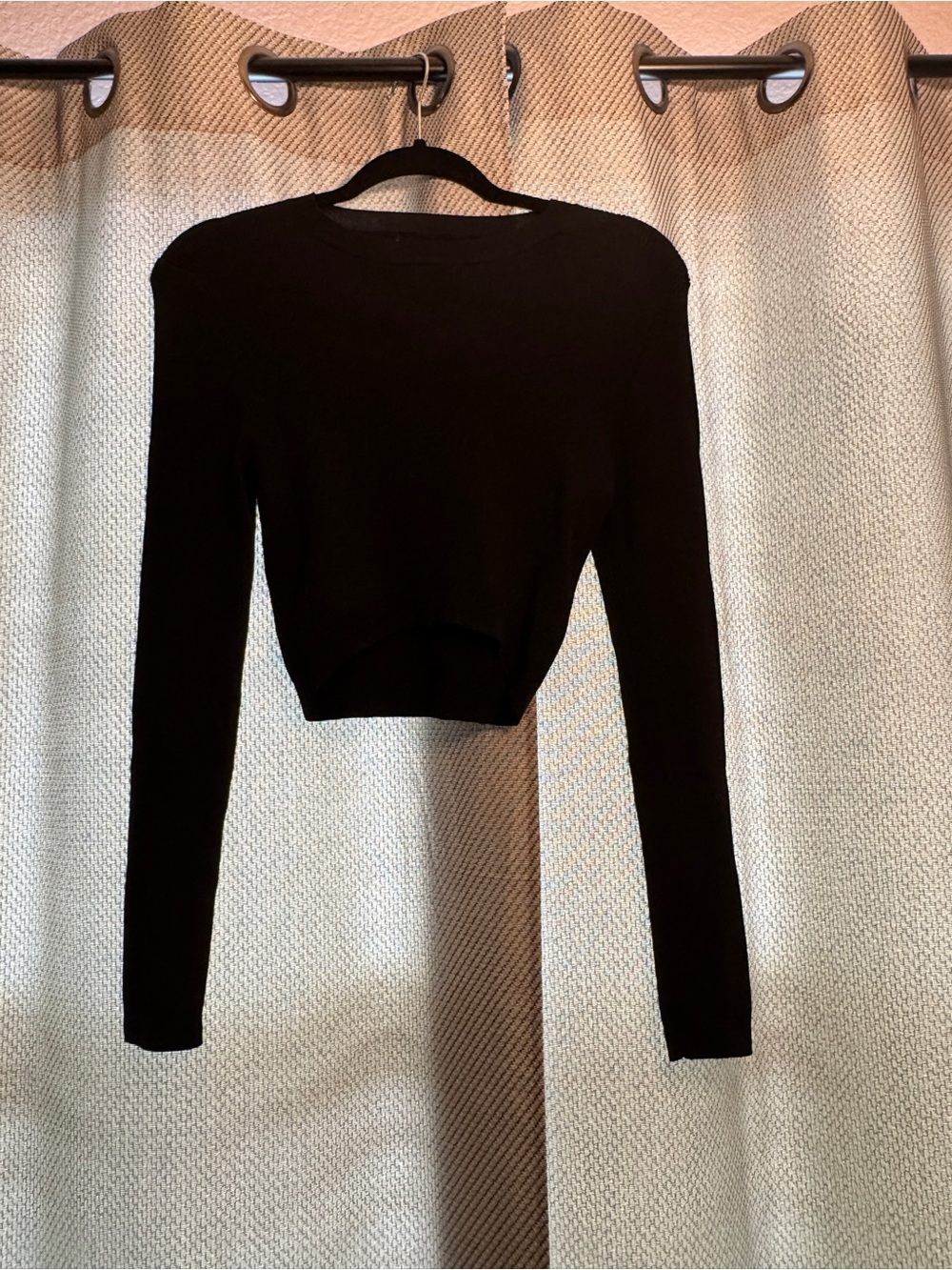Forever 21 Black Long Sleeve Sweater Top